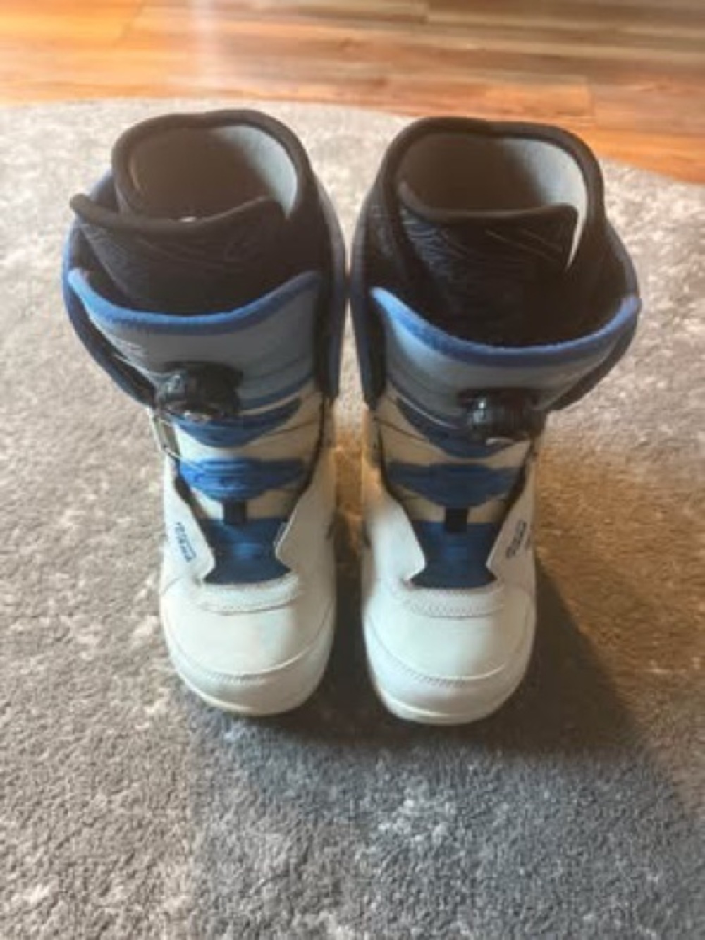 Vans Snowboard BOA Boots - Size 5 Women’s